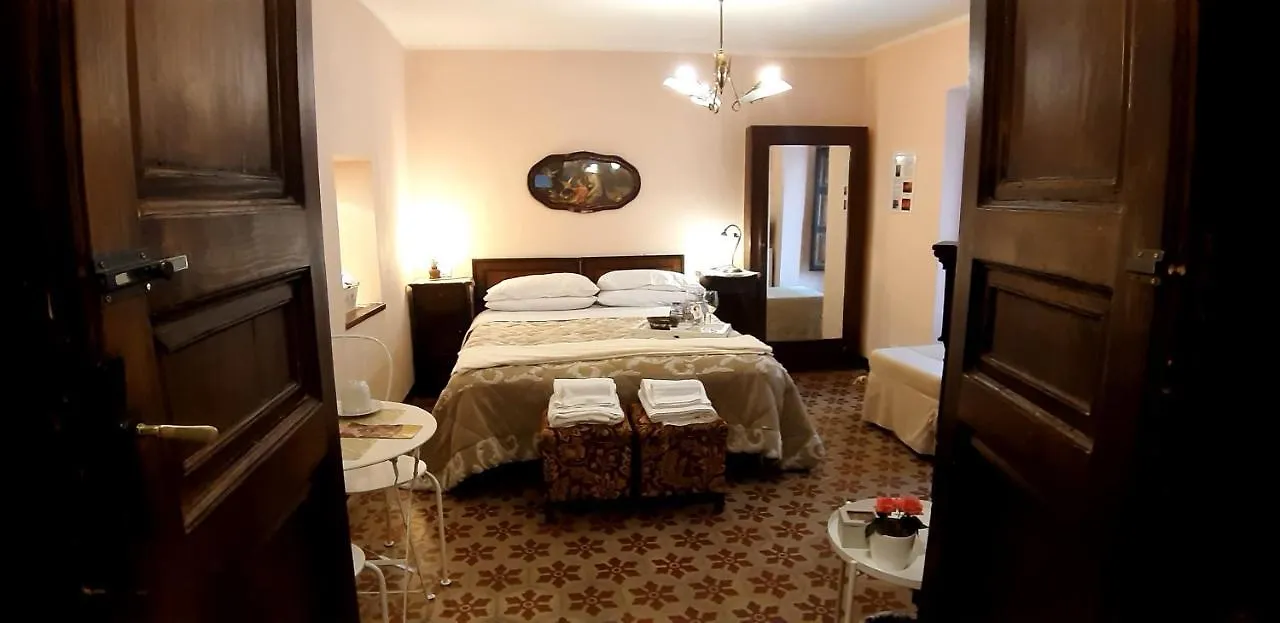 La Casa Del Pittore Di Petralia Petralia Soprana Bed & Breakfast